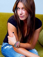 Janine Cosmid 1