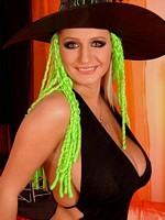 Jannete DDF Busty 2